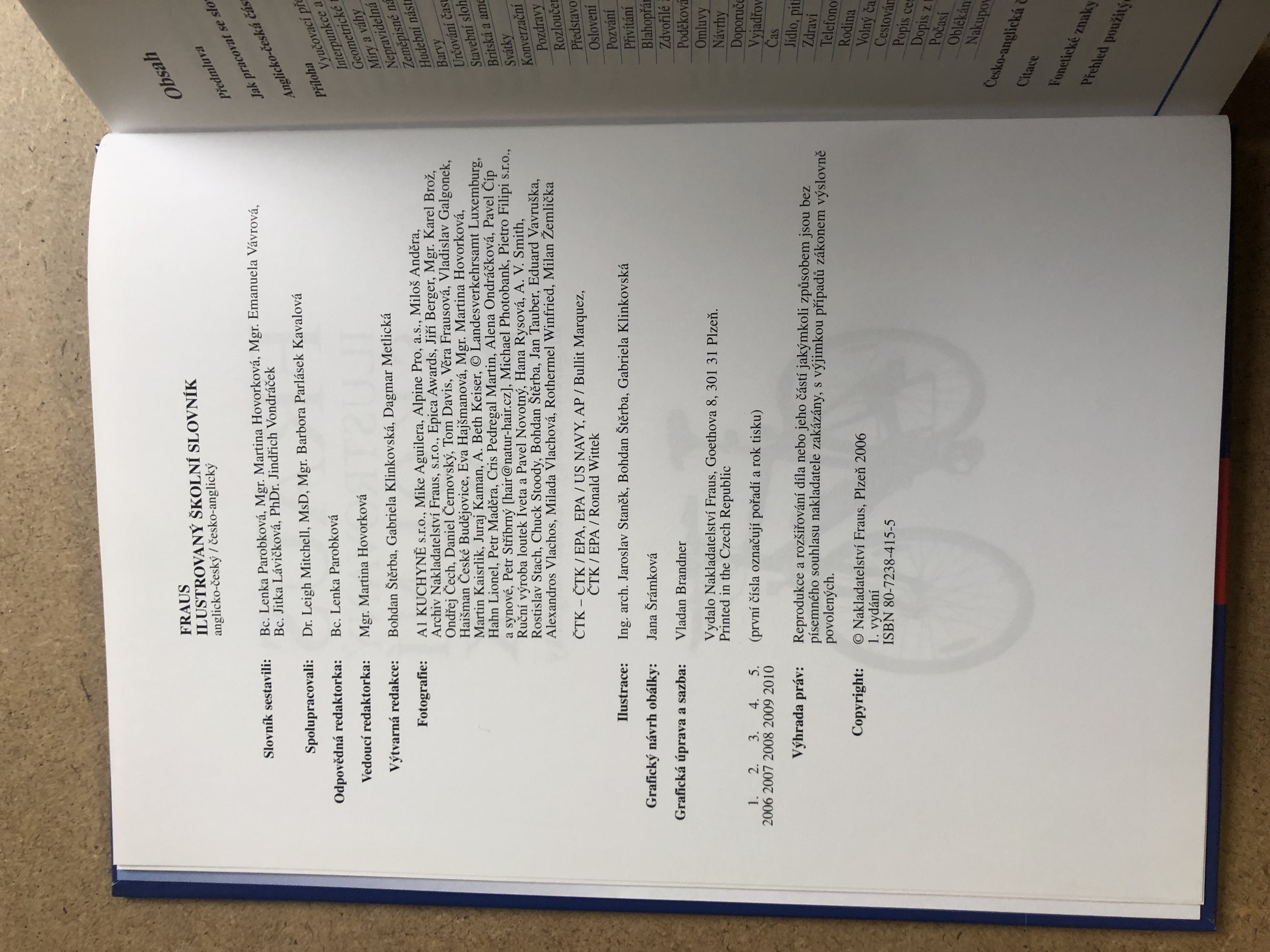 Ilustrovaný školní slovník - AJ - ČJ / ČJ - AJ